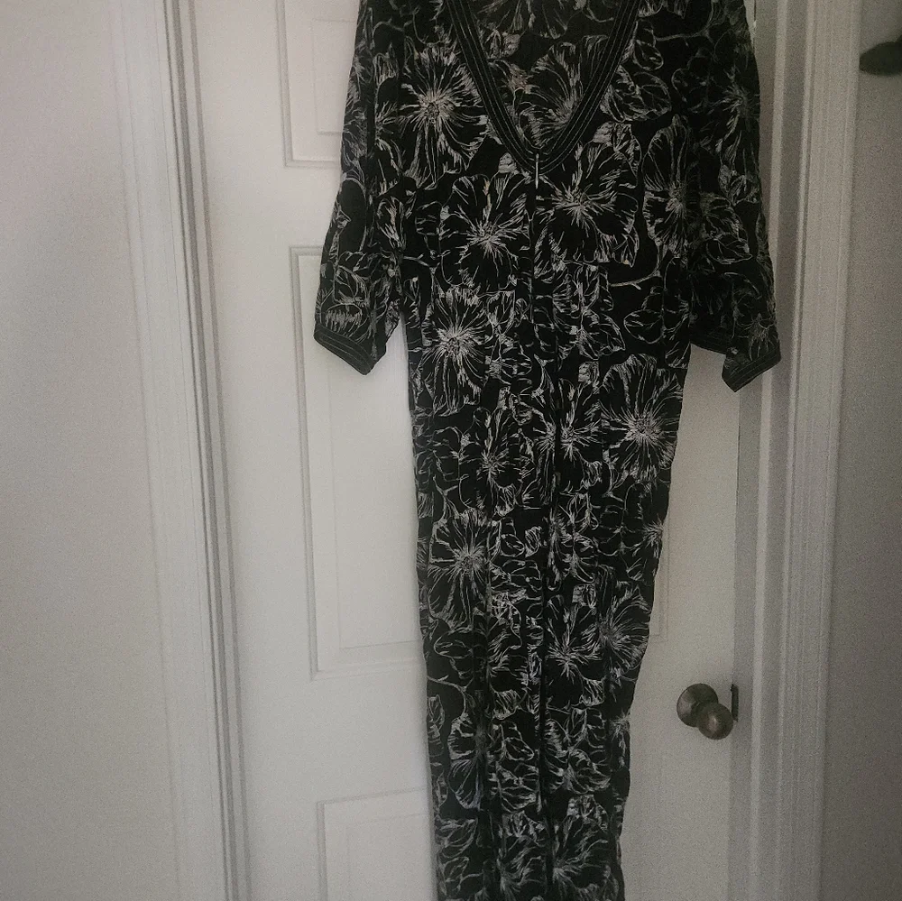 Oscar de la Renta - Picture 4 of 6